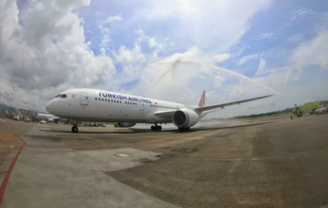 Aerolínea Turkish Airlines estrena nuevo avión con vuelos directos desde Panamá a Estambul