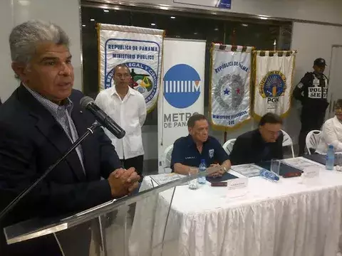 Suntracs cierra vías en distintos puntos del país