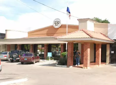 UTP suspenderá clases en el campus central por falta de agua