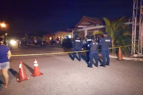 Ataque de joven que mató a tres mujeres de su familia en Vacamonte fue brutal y cruel