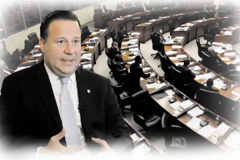 Juan Carlos Varela evalúa convocar a la Asamblea a  sesiones extraordinarias