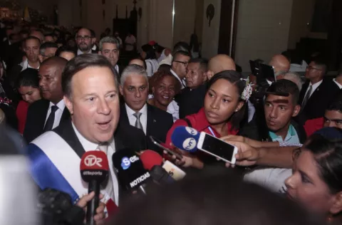 Presidencia contrata a Medcom y a TVN por $5.2 millones para difusión de publicidad gubernamental
