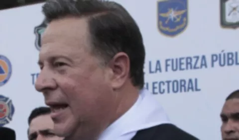 La foto y el candelabro