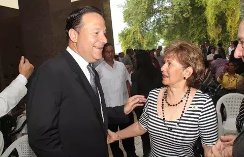 Juan Carlos Varela perdió y traicionó a Moscoso en 1999 