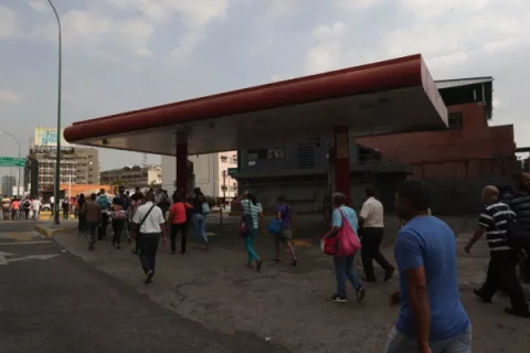 Colombia "pondrá mano dura" con los venezolanos que delincan en el país