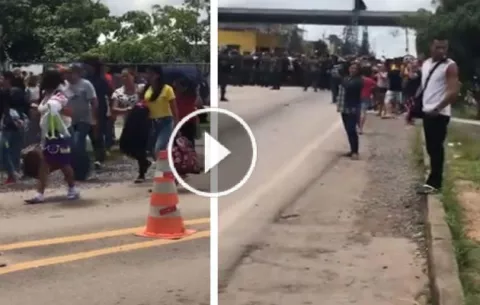Brasileños expulsan a venezolanos quemando sus campamentos y cantando himno nacional