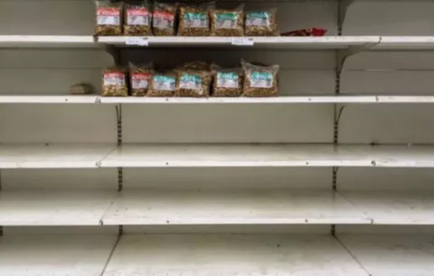 En Venezuela no se le deja al ciudadano decidir qué va a comprar