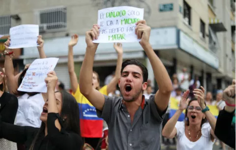 Diputada abandona movimiento chavista y se incorpora al Parlamento Venezolano