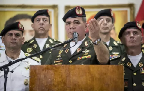 Bombarderos rusos llegan a Venezuela en medio de maniobras ante posible ataque armado