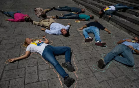 Venezolanos tienen una alimentación "escasa, deficiente y costosa", según ONG