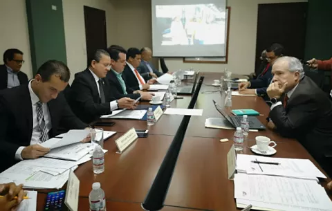 Aprueban la reglamentación de la Ventanilla Única de Trámites de la Zona Libre de Colón