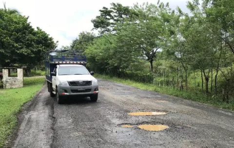 Advierten al MOP de protestas en Mariato por demora en proyecto carretero
