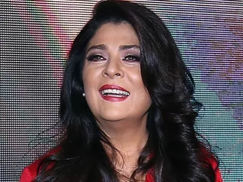 Le fastidia que  pregunten por Derbez  