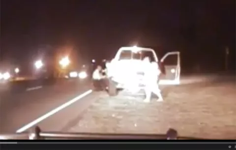 Impactante video de policía arrepentido de haber disparado a anciano