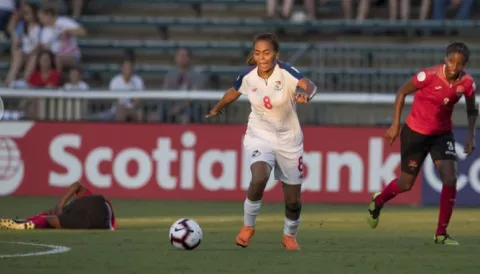 Selección femenina jugará repechaje en el estadio de Platence 