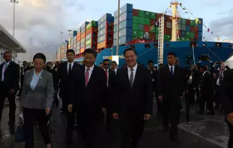 Xi Jinping promete respetar la neutralidad del Canal de Panamá