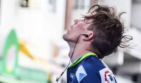 Ciclista francés hospitalizado en estado grave