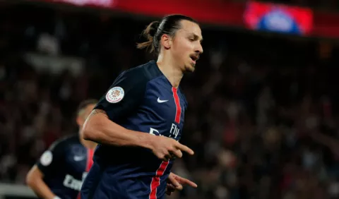Zlatan Ibrahimovic y las intrigas para no fichar por el PSG