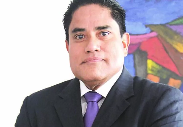 Daniel Mckenzie/Auditors & Consultancy