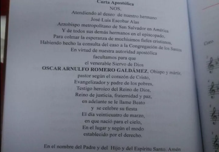 Decreto de beatificación de Óscar Romero. 