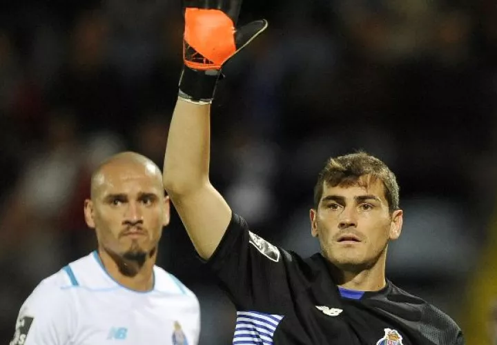 Casillas igualó el récord de  Xavi y   podría romperlo 