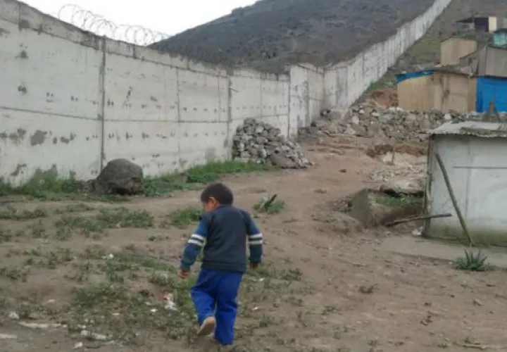 Hace tres años se construyó el último tramo del muro.