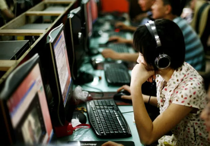 Los asiáticos son fanáticos de los video juegos en línea. Foto/ AP