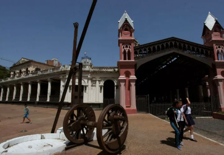 Edificio principal de la Estación de trenes. Foto/ EFE