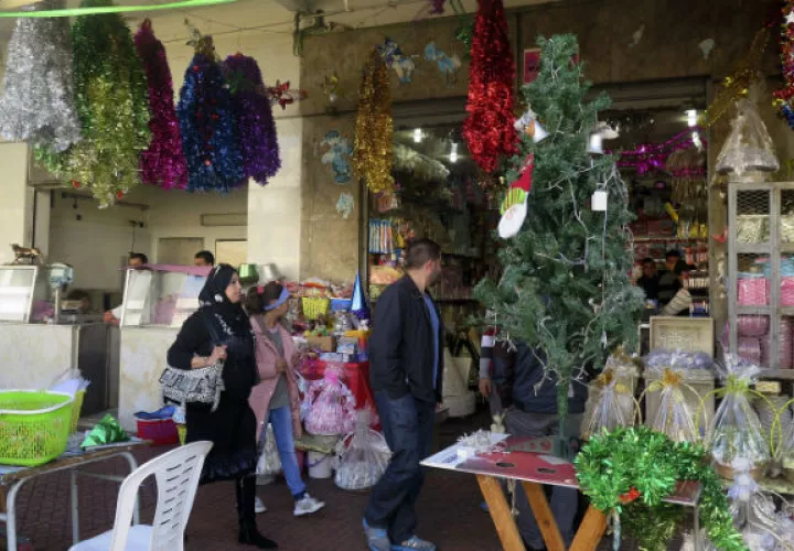 Calle de Rabat con adornos navideños. Foto/ EFE