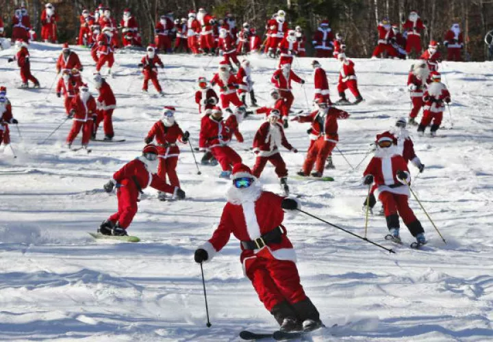 Esquiaron en Newry, Maine en un evento benéfico. Foto/ AP