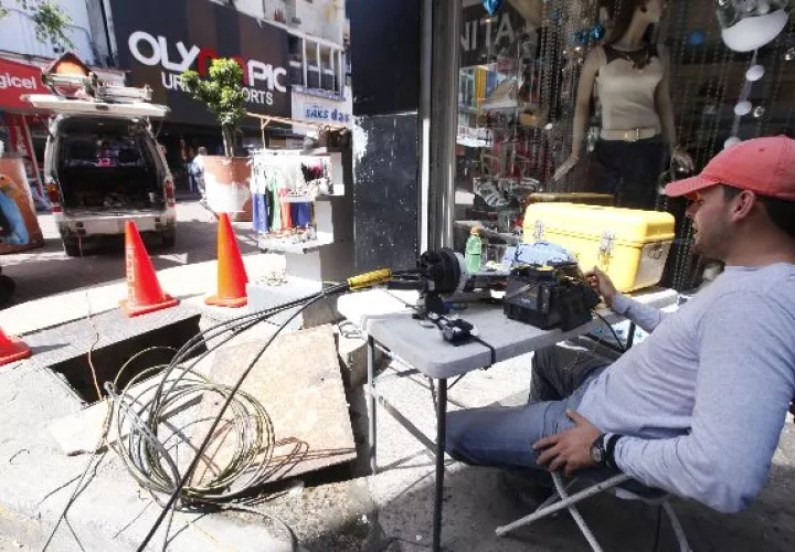 La Corte Suprema de Justicia (CSJ) declaró inconstitucional el cobro  de 0.5% a los clientes de los servicios de telecomunicaciones.  / Archivo