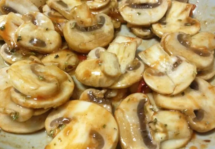 Hongos a la cerveza y romero 