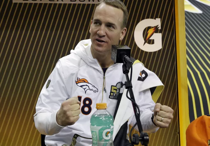 Manning se roba  los 'spotlights'  