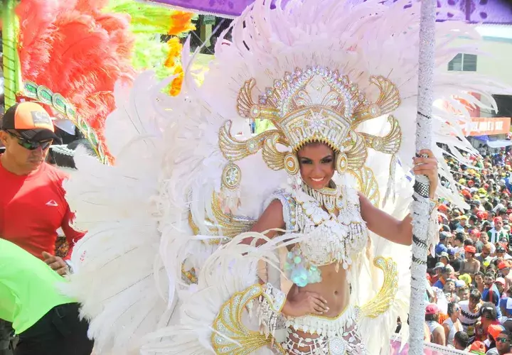 Sublimes fantasías recorren  Las Tablas  