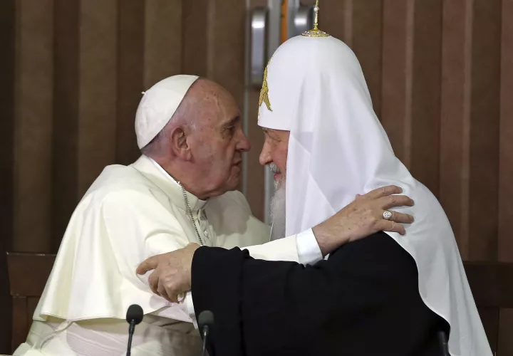 Fin del distanciamiento entre católicos y ortodoxos 