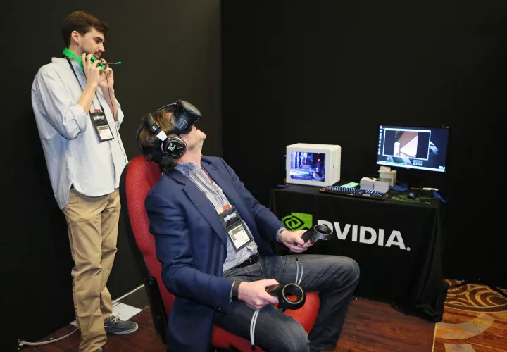 Zuckerberg impulsará la realidad virtual, venga del proveedor que venga 