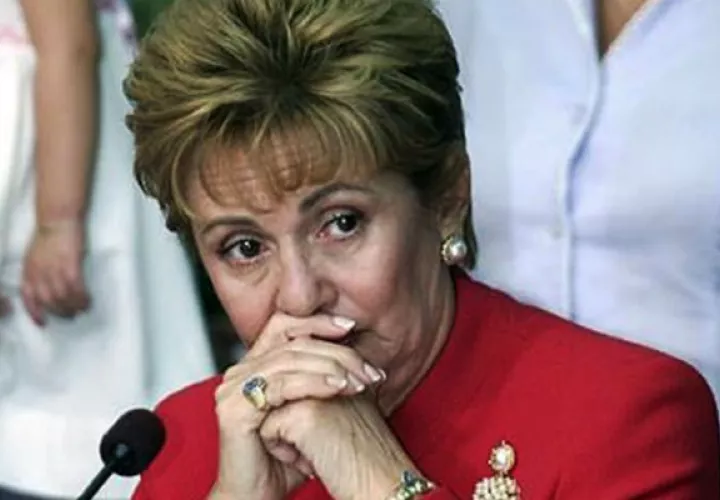 Moscoso siguió de cerca el estado de salud de Francisco Flores.