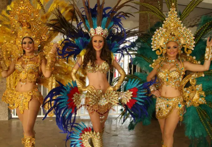Nohelys González, reina del Carnaval de Panamá