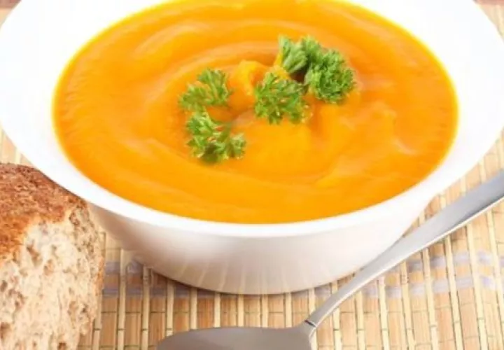 Crema de zapallo y  plátano verde 