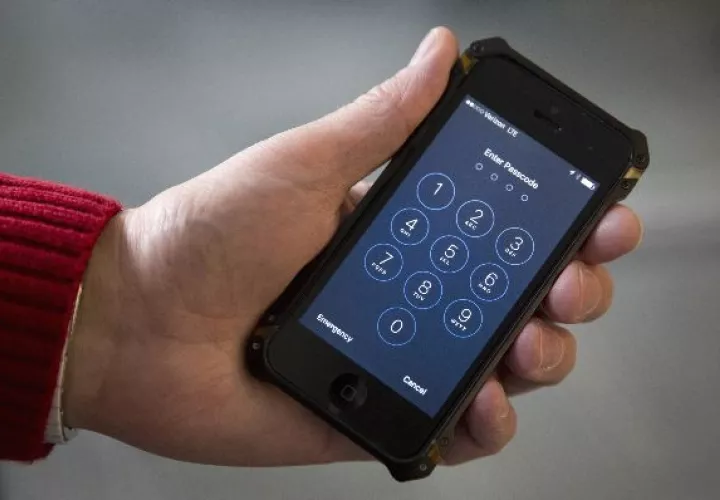 Empresas de tecnología se mantienen firmes al lado de Apple contra el FBI.  / Web