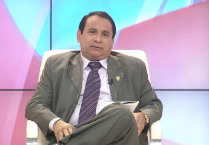 El diputado panameño del Parlacen Dorindo Cortez