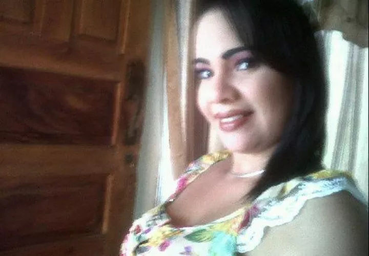 Paola Páez tenía 26 años. 
