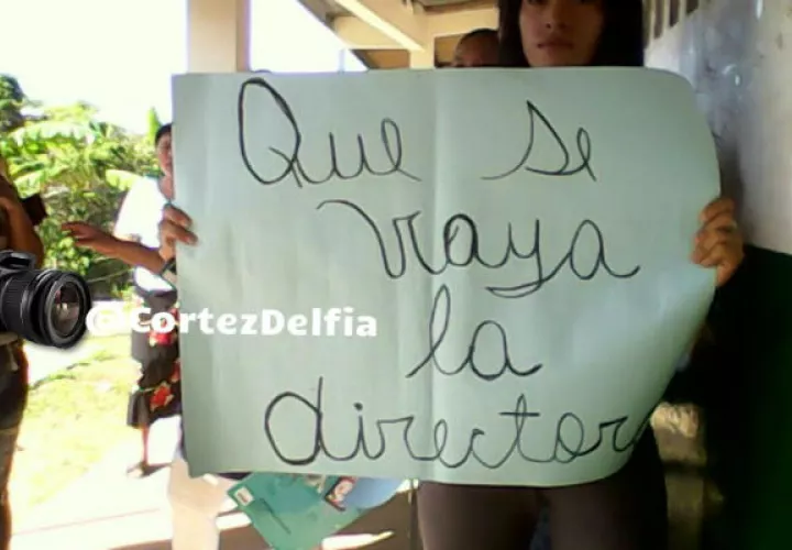 Exigen mejoras en la escuela. Foto/ Delfia Cortez