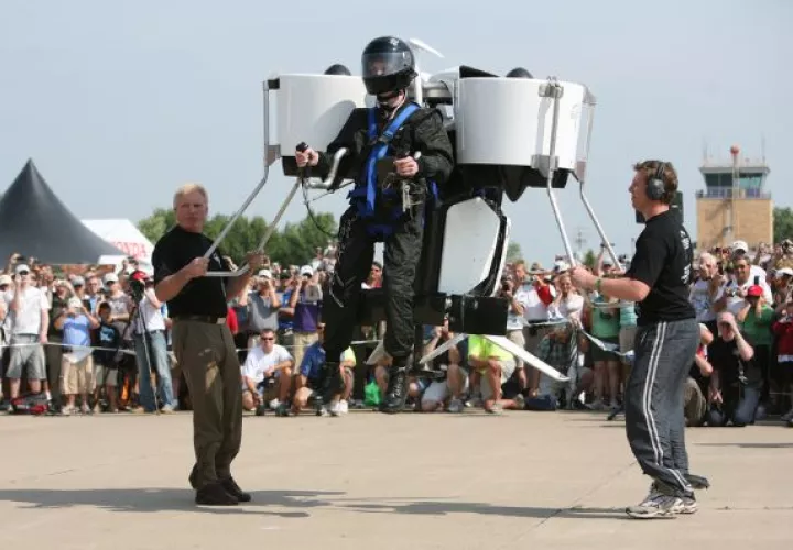 Algunos fabricantes han dirigido el proyecto de los jetpacks hacia un camino institucional. /Web