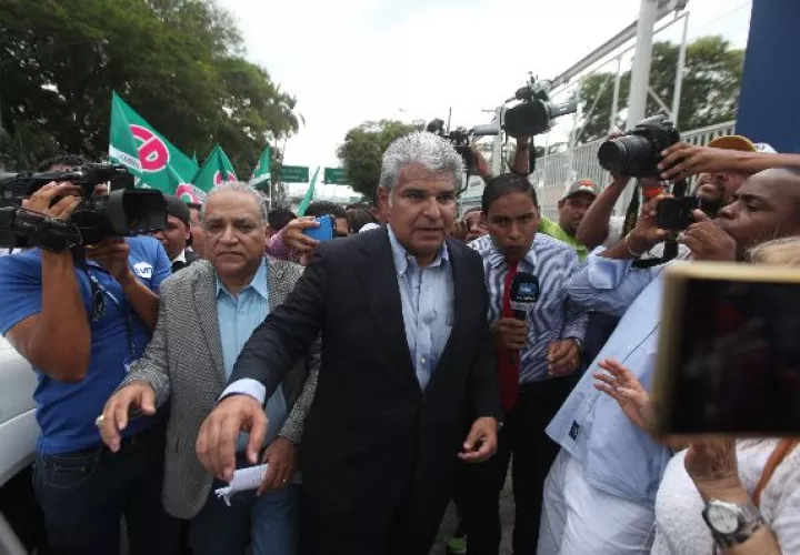 La vida política de Mulino, que inició en el gobierno de Guillermo Endara, parece tomar un nuevo camino.  / Foto Edwin González