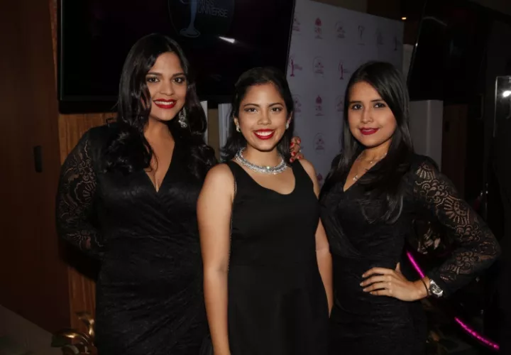 5.  María José Romero, Elsie Drucreux y Lorena Arosemena.