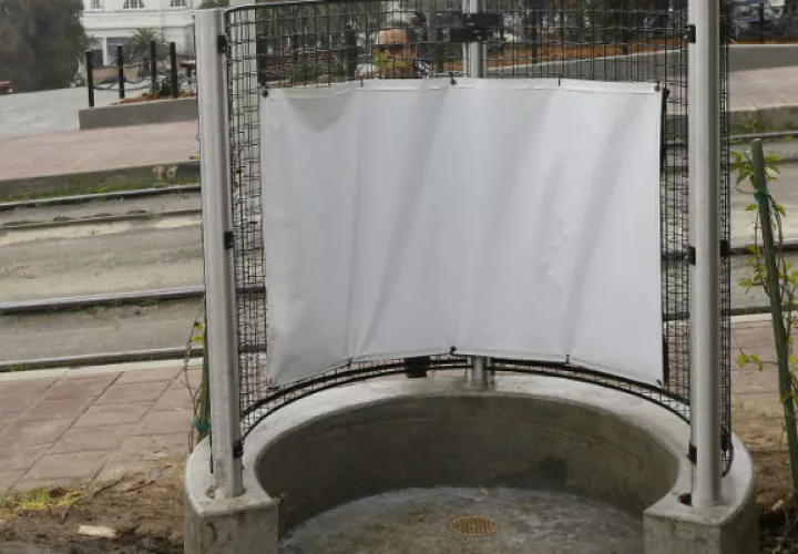 El urinario está al aire libre. Foto/ AP