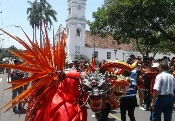 Festividad tradicional. Foto: Zenaida Vásquez