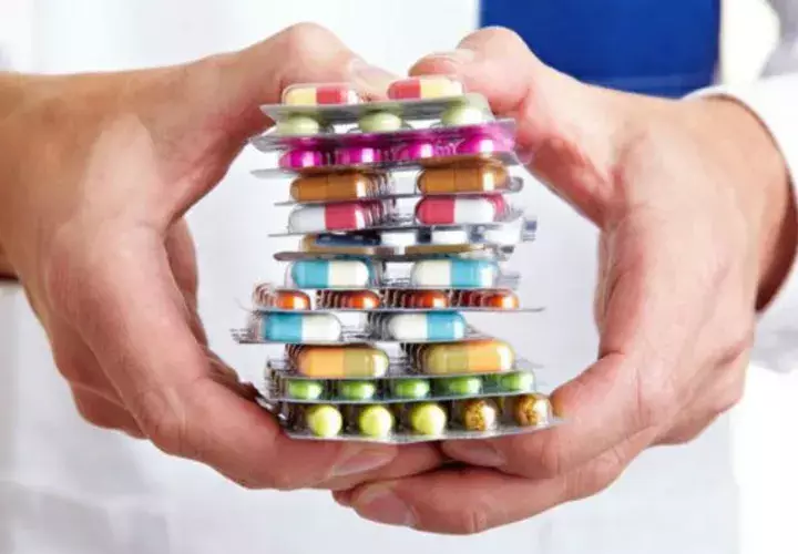 La falsificación de medicamentos pone en peligro la salud de la población.
