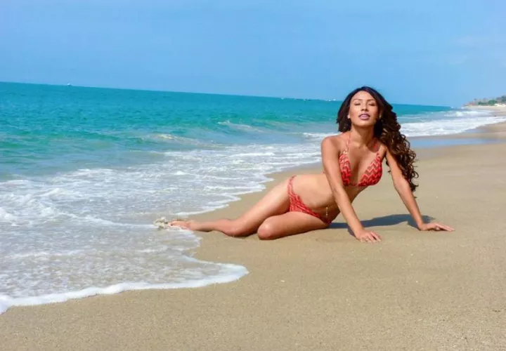 Candy Pamela se gana la vida como modelo / Cortesía
